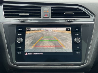 2023 Volkswagen Tiguan SE R-Line Black