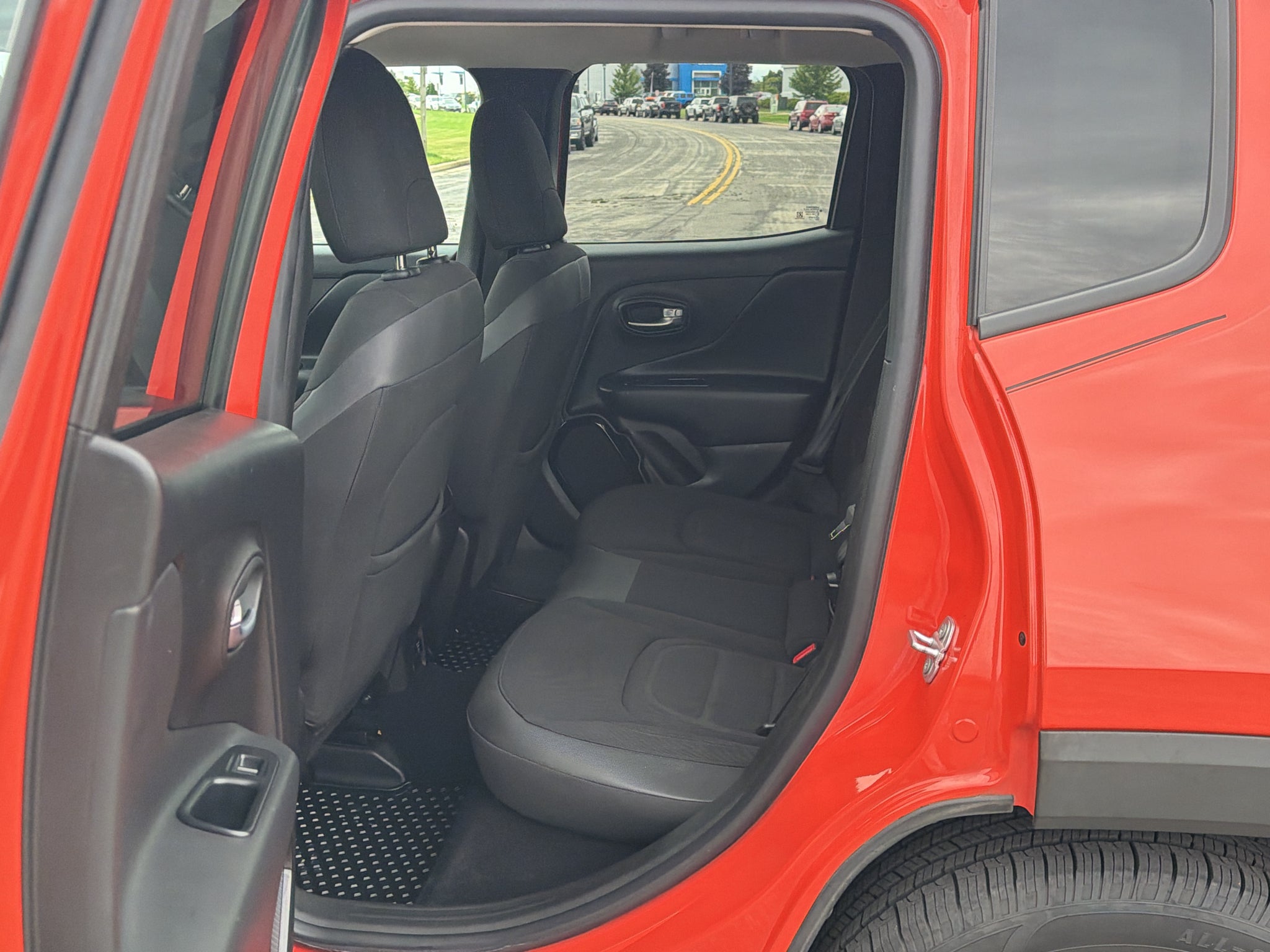 2017 Jeep Renegade Altitude