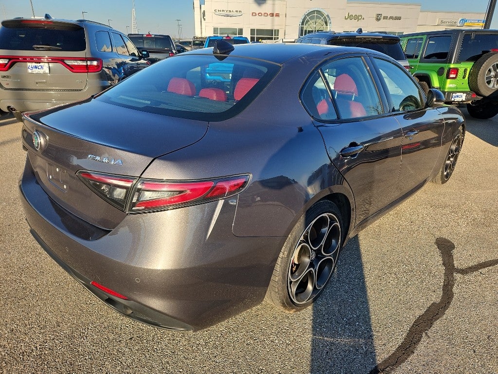 2024 Alfa Romeo Giulia Veloce