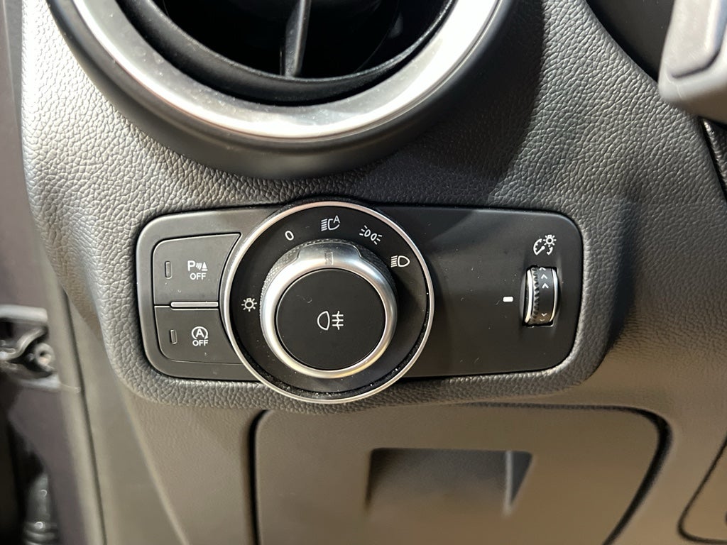 2024 Alfa Romeo Stelvio Ti