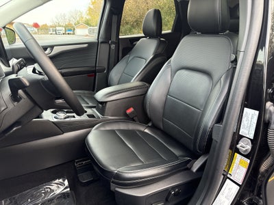 2025 Ford Escape Platinum