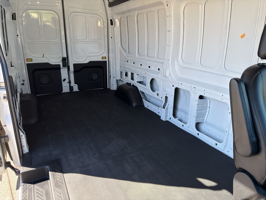 2024 Ford Transit Cargo Van T-250 148" Hi Rf 9070 GVWR RWD