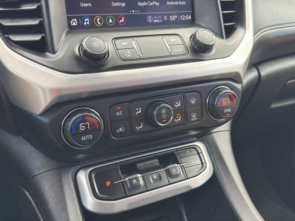 2021 GMC Acadia SLT