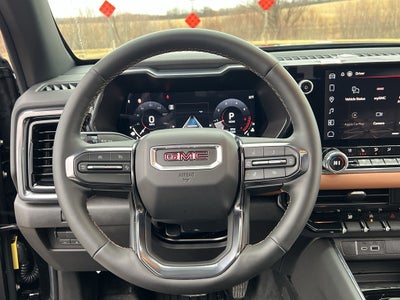 2025 GMC Canyon 4WD AT4