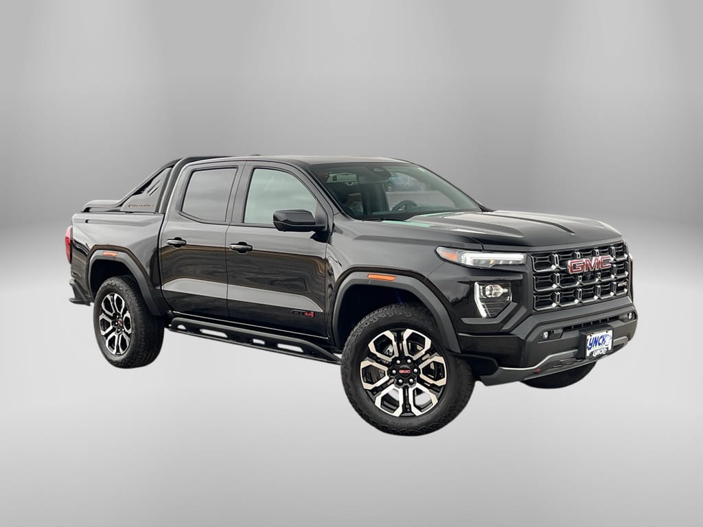 2025 GMC Canyon 4WD AT4