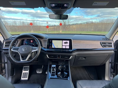 2024 Volkswagen Atlas 2.0T SEL Premium R-Line