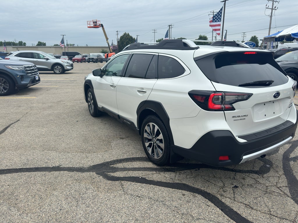 2023 Subaru Outback Touring XT