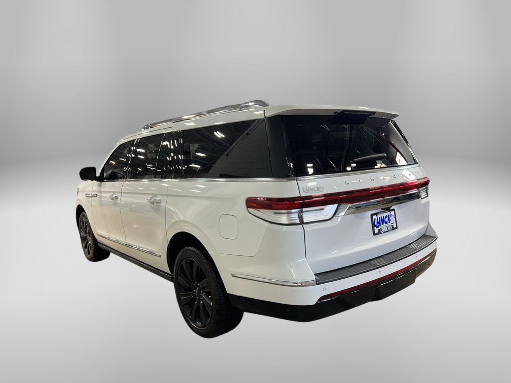 2023 Lincoln Navigator L Reserve