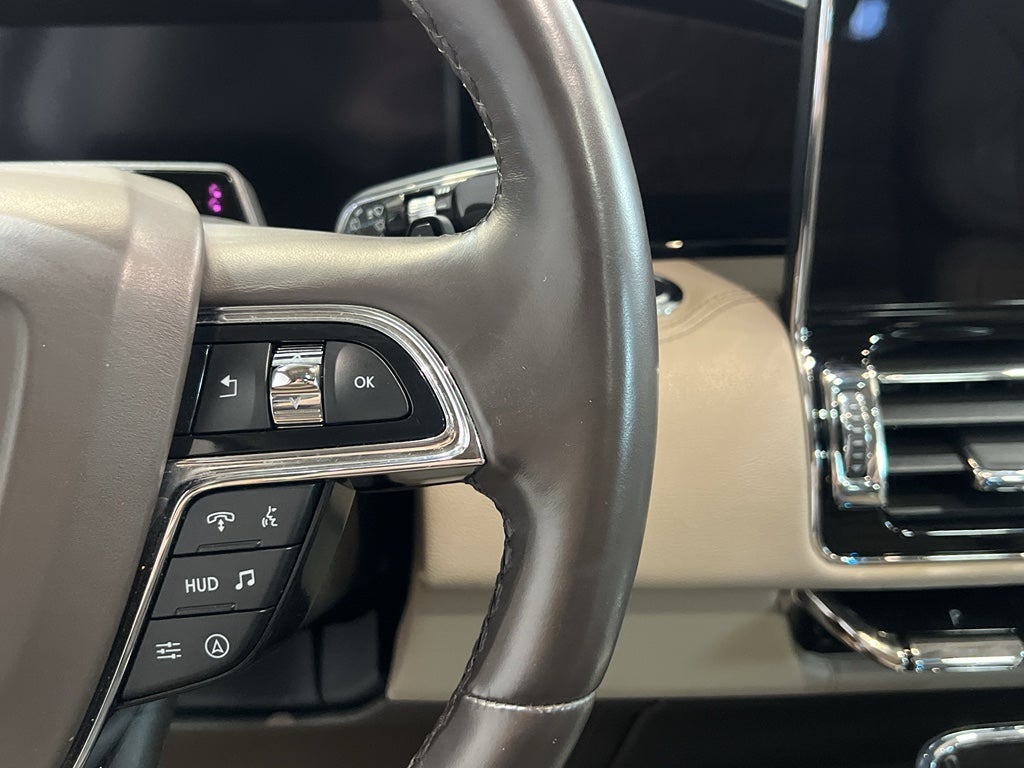 2023 Lincoln Navigator L Reserve