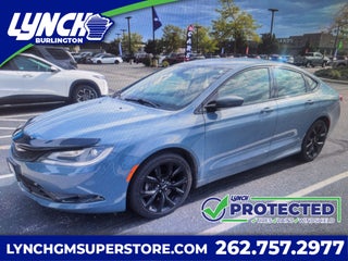 2015 Chrysler 200 S