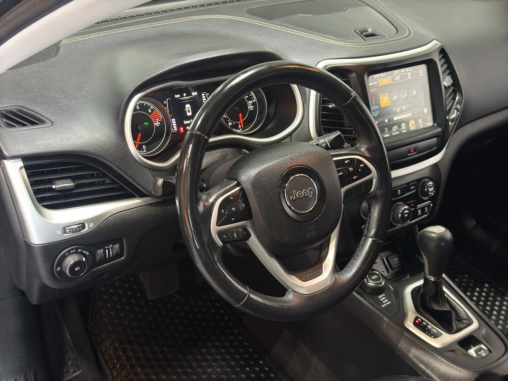 2018 Jeep Cherokee Latitude Plus