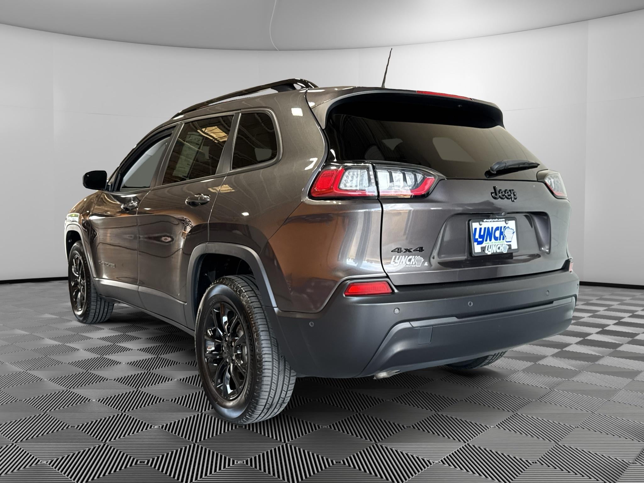 2023 Jeep Cherokee Altitude Lux