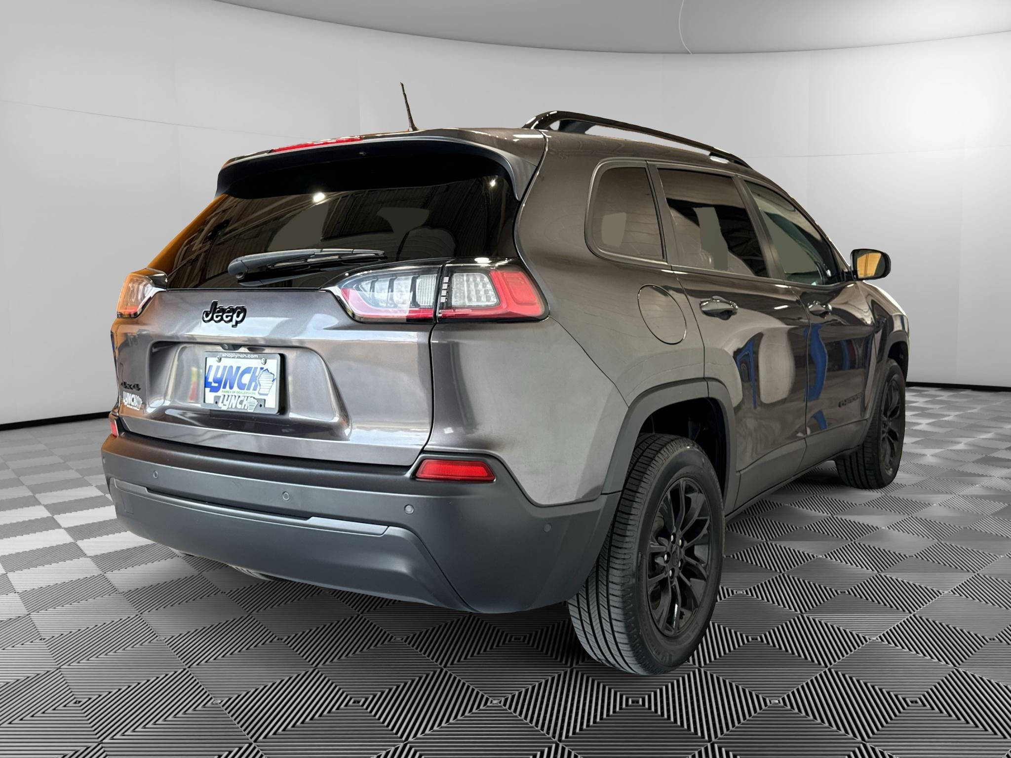 2023 Jeep Cherokee Altitude Lux