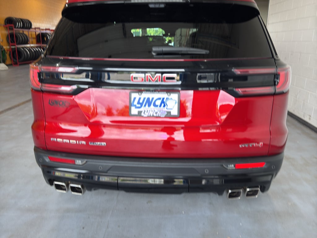 2024 GMC Acadia AT4