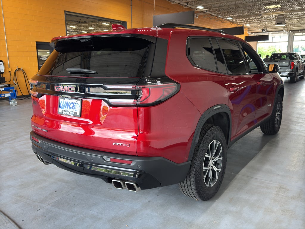 2024 GMC Acadia AT4