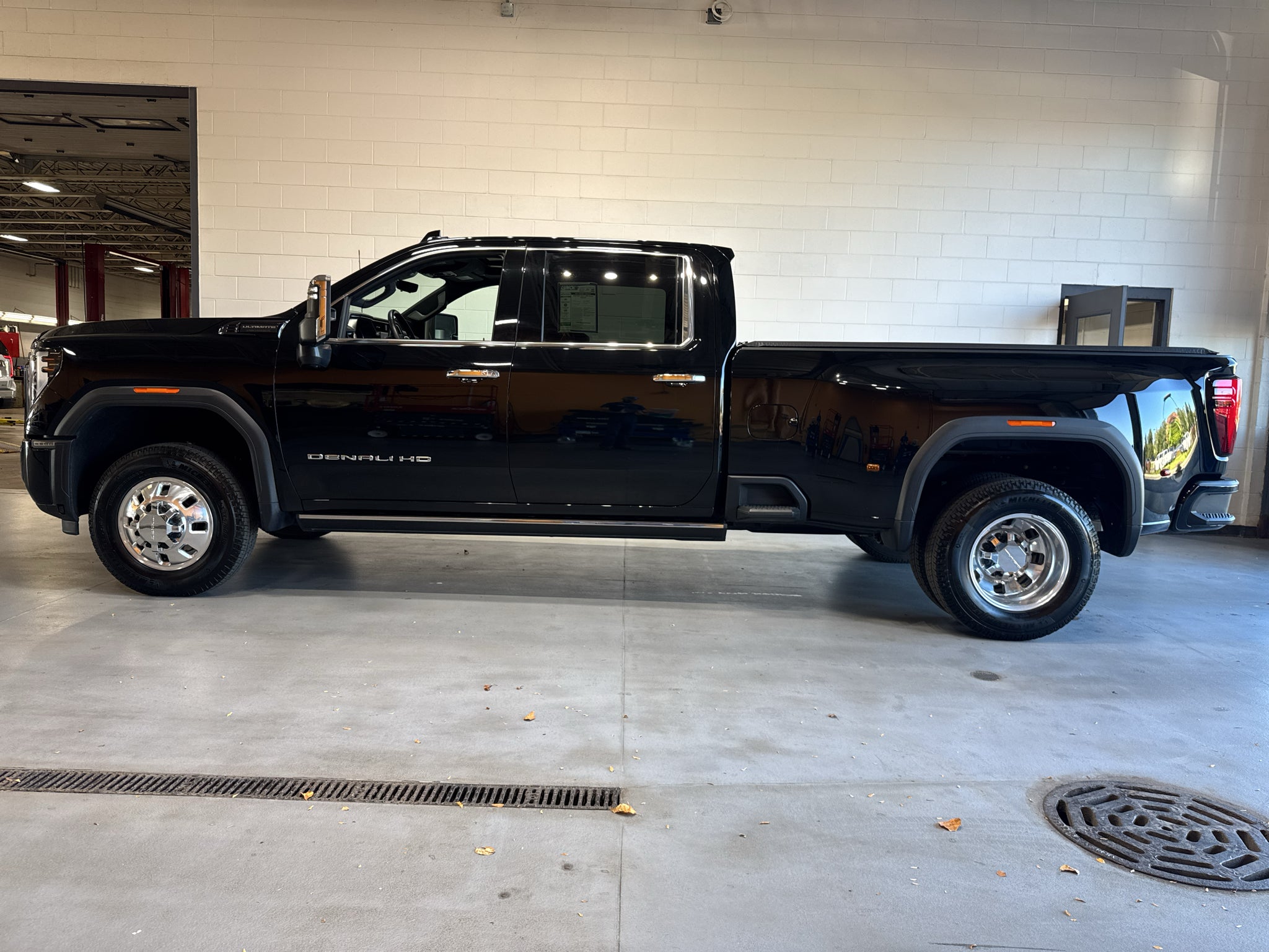 2024 GMC Sierra 3500 HD Denali Ultimate DRW