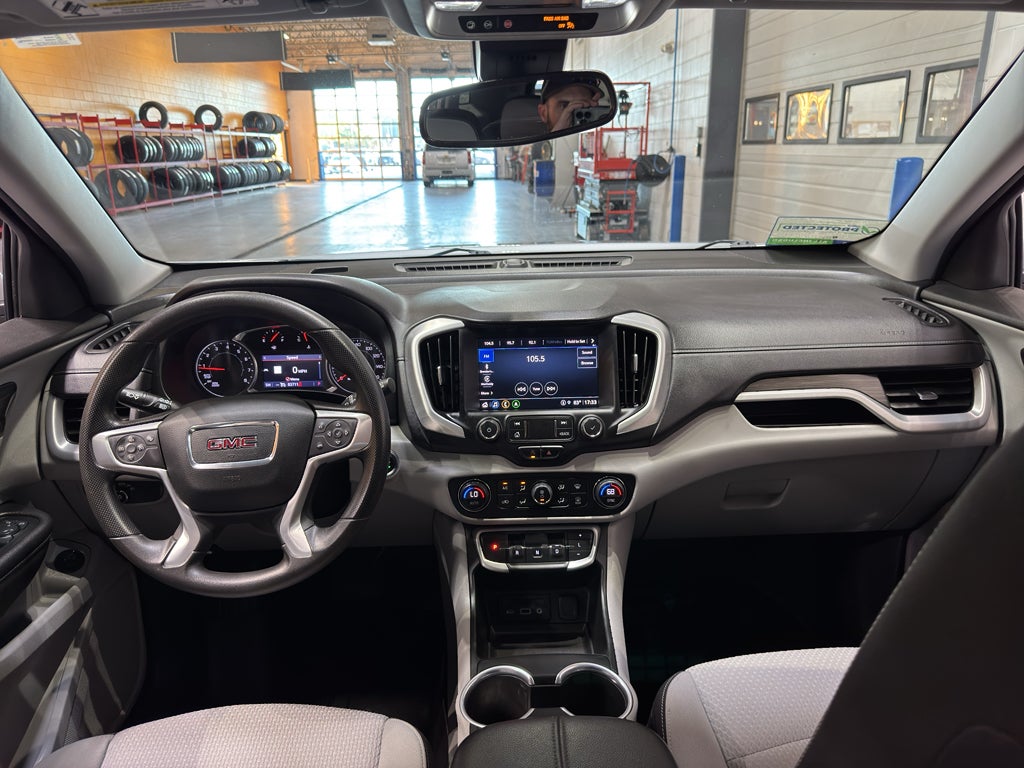 2022 GMC Terrain SLE