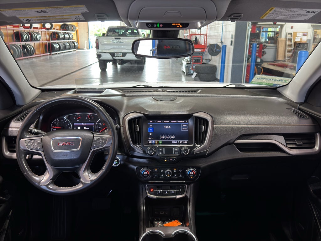 2022 GMC Terrain AT4