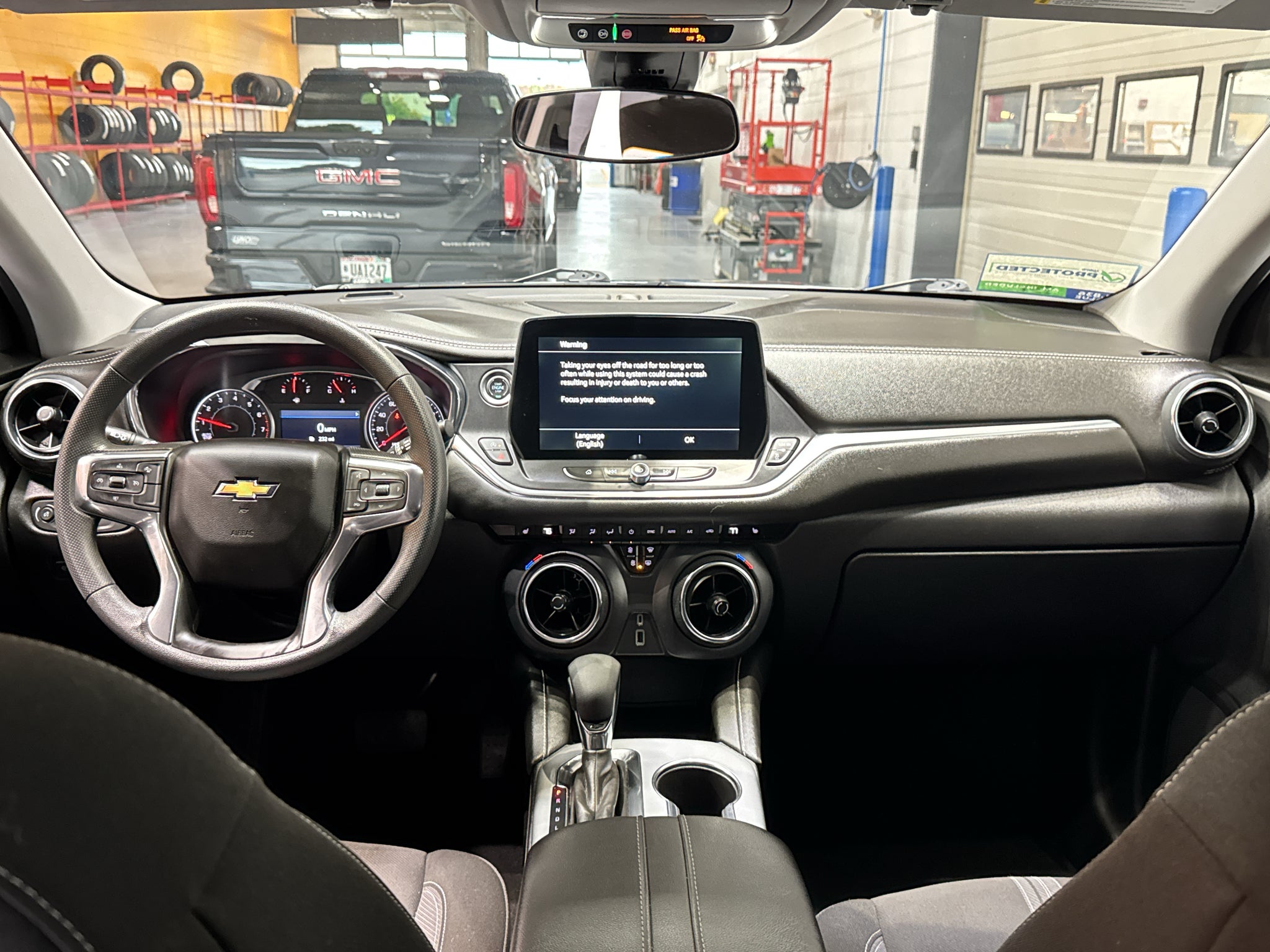 2025 Chevrolet Blazer 2LT