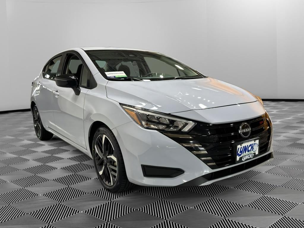 2024 Nissan Versa SR