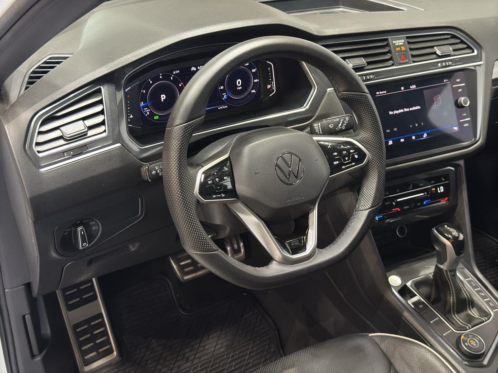 2022 Volkswagen Tiguan SEL R-Line