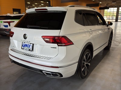 2022 Volkswagen Tiguan SEL R-Line