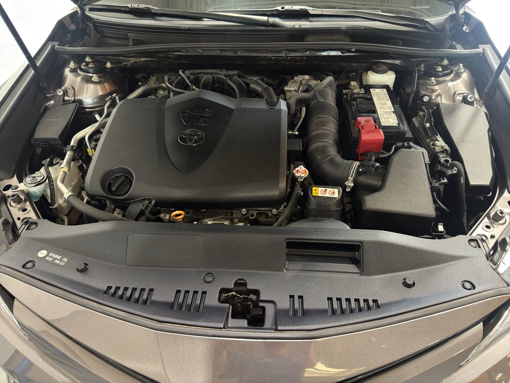 2020 Toyota Camry XLE V6